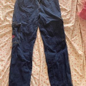 Low rise baggy jeans